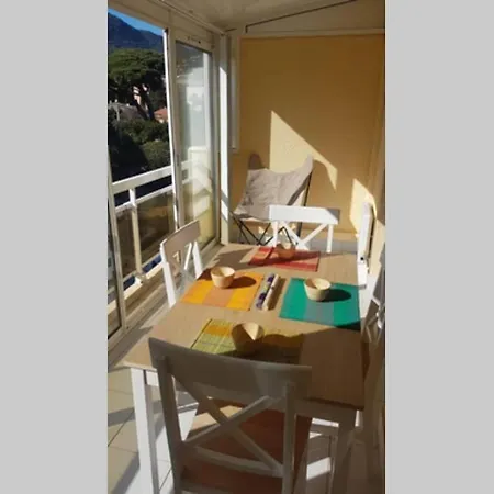 Apartment Agreable T2 Sur *