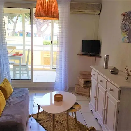 Agreable T2 Sur Διαμέρισμα Cavalaire-sur-Mer